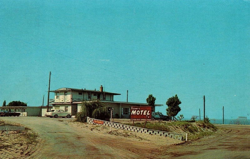 Lake Shore Motel (Kennys Lakeshore Motel) - Old Postcard (newer photo)